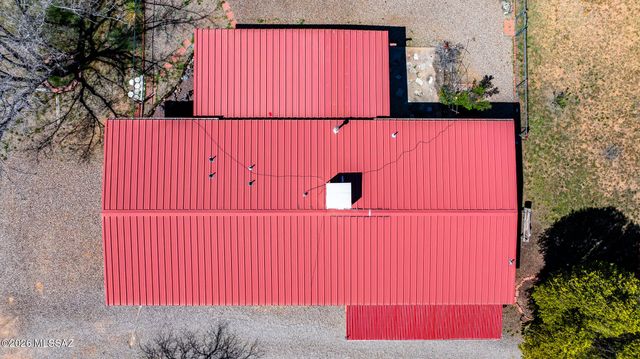 24261 E Shawnee Trail, Benson, AZ 85602