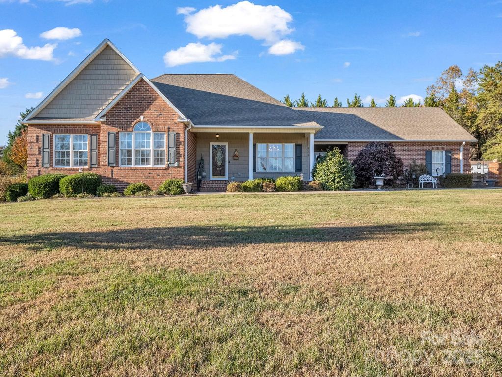 757 Smith Grove Road, Forest City, NC 28043