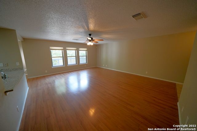 6883 Crested Quail, San Antonio, TX 78250