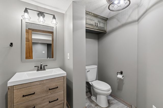 504 4th Avenue S, Princeton, MN 55371