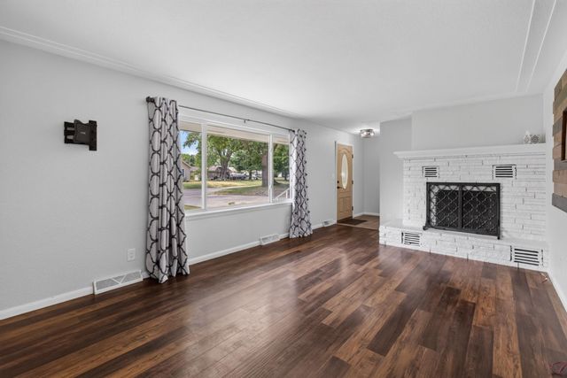 504 4th Avenue S, Princeton, MN 55371