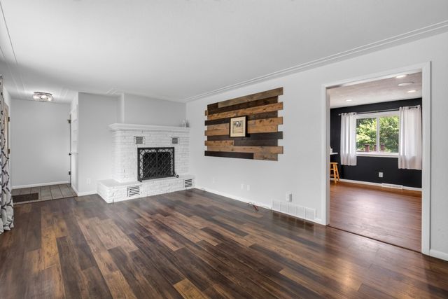 504 4th Avenue S, Princeton, MN 55371