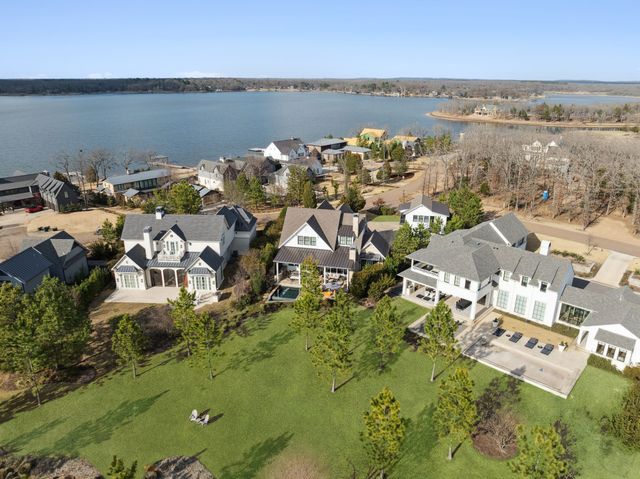 12735 Sea Island Drive, Malakoff, TX 75148