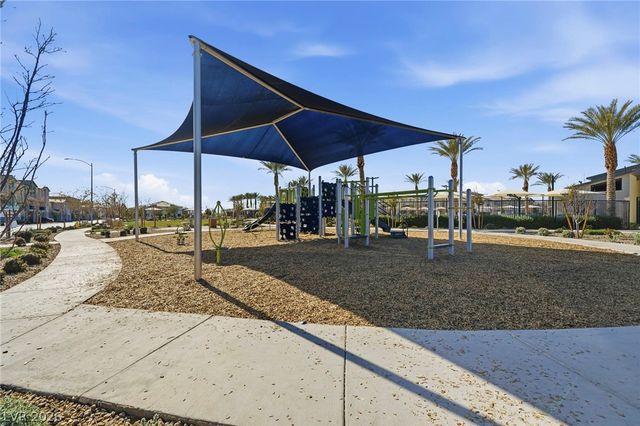 2695 Tangerine Cloud Avenue, North Las Vegas, NV 89086