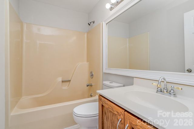 11100 Deerpath Court, Charlotte, NC 28262