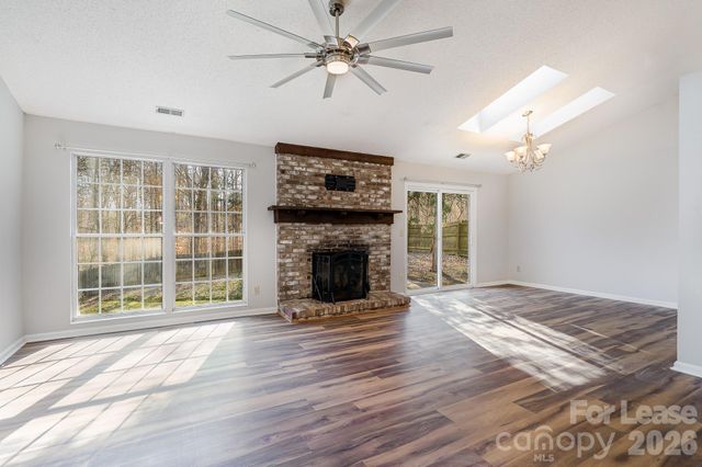 11100 Deerpath Court, Charlotte, NC 28262