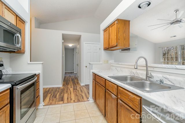 11100 Deerpath Court, Charlotte, NC 28262