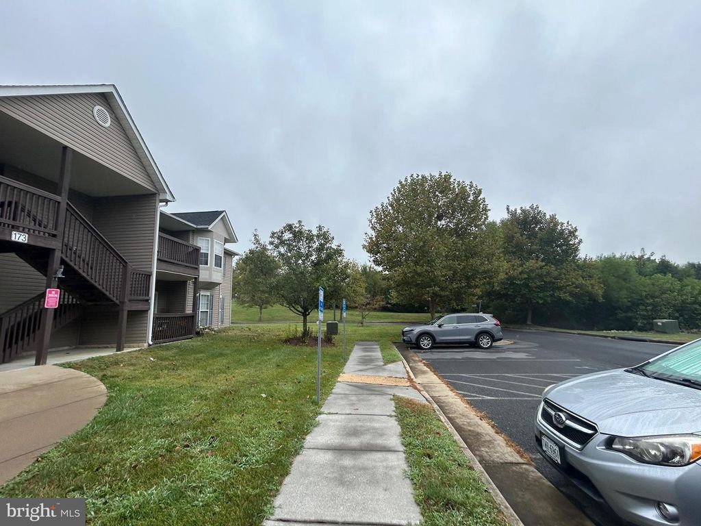 173-1 BROOKLAND CT #1, Winchester, VA 22602