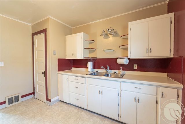 632 Saint Johns Ave 8, Billings, MT 59102