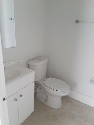 3675 W 11th Ave 315, Hialeah, FL 33012