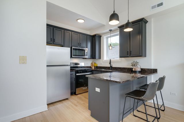 6534 S Kimbark Avenue 3, Chicago, IL 60637