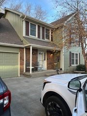 620 N Persimmon Drive, Olathe, KS 66061