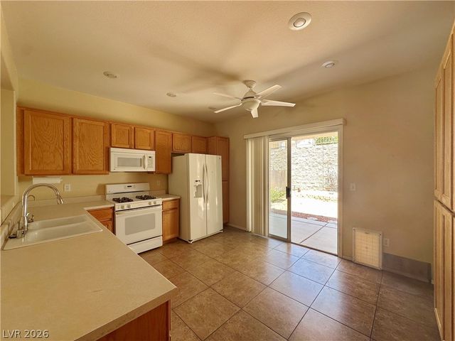 2768 Goldcreek Street, Henderson, NV 89052