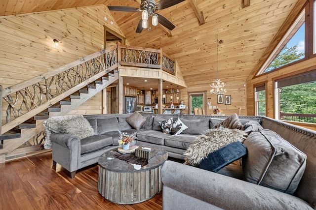 81 Sundance Ridge, Blue Ridge, GA 30513