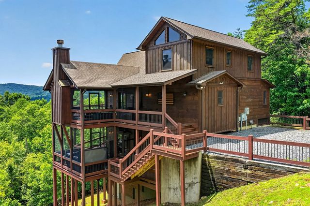 81 Sundance Ridge, Blue Ridge, GA 30513