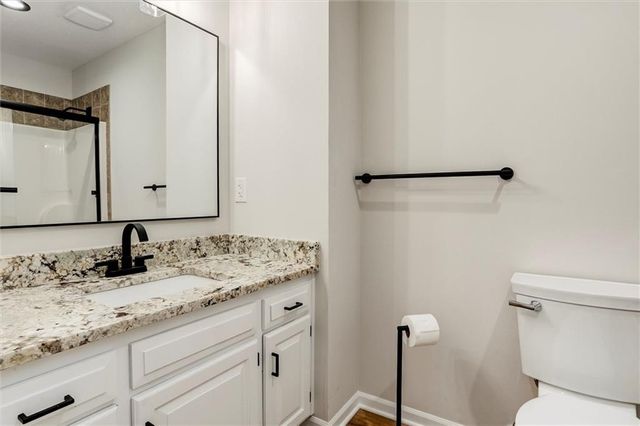 12106 E 214th Street, Peculiar, MO 64078