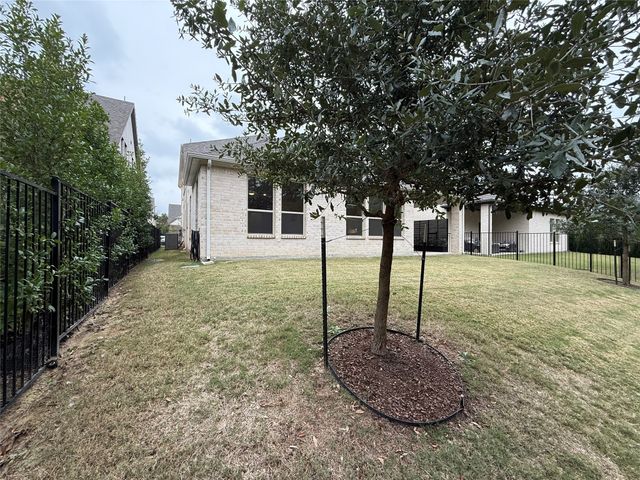538 Torrey Pines Circle, Heath, TX 75032