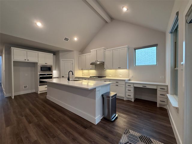 538 Torrey Pines Circle, Heath, TX 75032