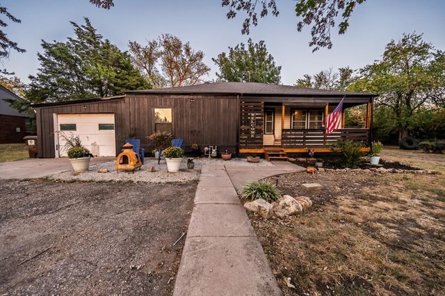 14494 SW Phyllis Rd, Rose Hill, KS 67133