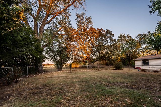 14494 SW Phyllis Rd, Rose Hill, KS 67133