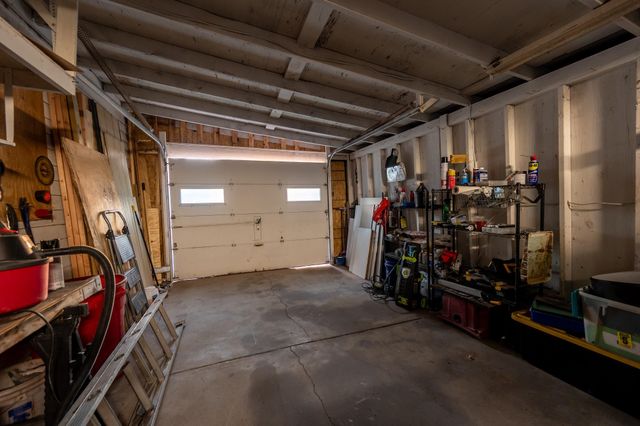 14494 SW Phyllis Rd, Rose Hill, KS 67133