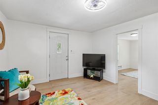 1214 Herold Avenue, Des Moines, IA 50315