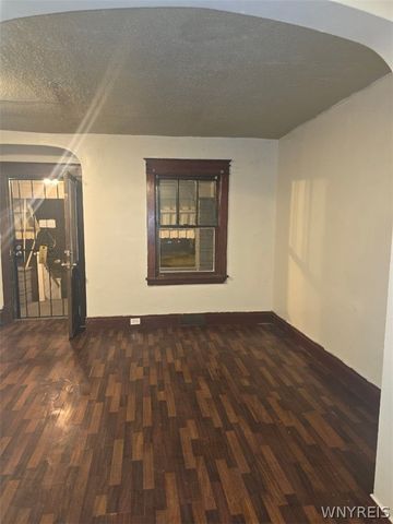 113 Carl Street, Buffalo, NY 14215