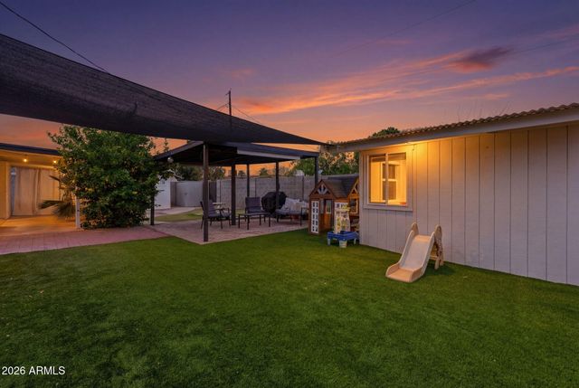 2352 E DELGADO Street, Phoenix, AZ 85022