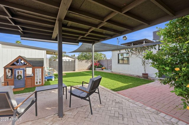 2352 E DELGADO Street, Phoenix, AZ 85022