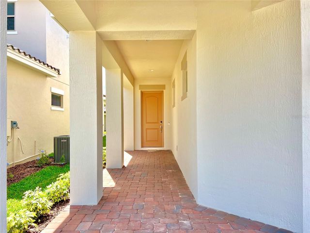 13136 WEAVER AVENUE, Orlando, FL 32832
