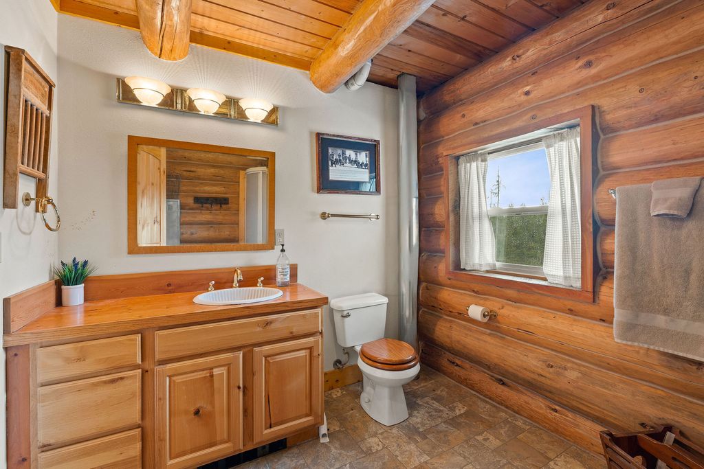 3083 Witty Lane, Columbia Falls, MT 59912 photo 13