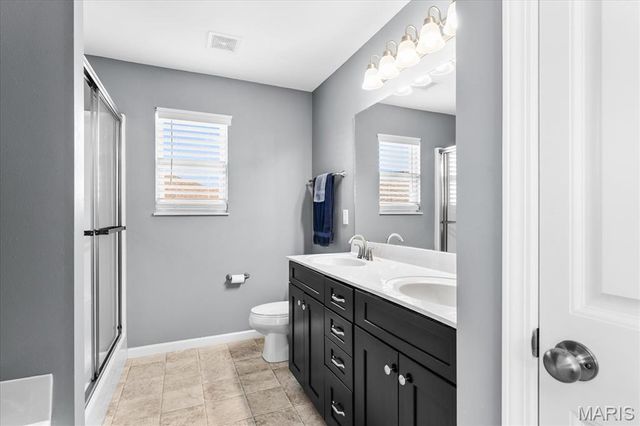 2542 London Lane, Shiloh, IL 62221