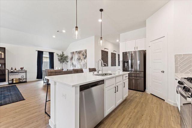 8419 Jetty Glen Drive, Cypress, TX 77433