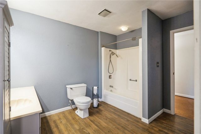 6240 33rd Avenue Drive, Shellsburg, IA 52332