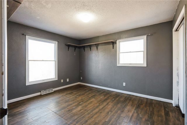 6240 33rd Avenue Drive, Shellsburg, IA 52332