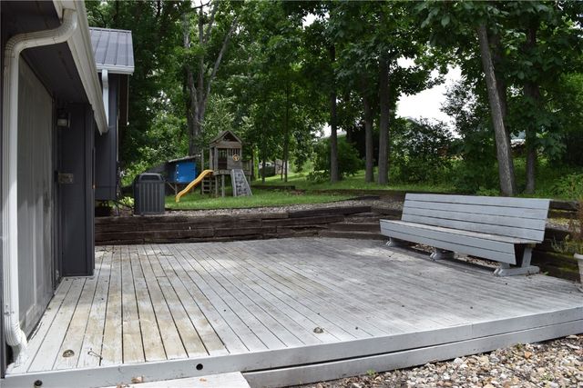 6240 33rd Avenue Drive, Shellsburg, IA 52332