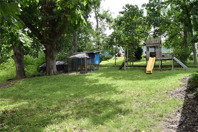 6240 33rd Avenue Drive, Shellsburg, IA 52332