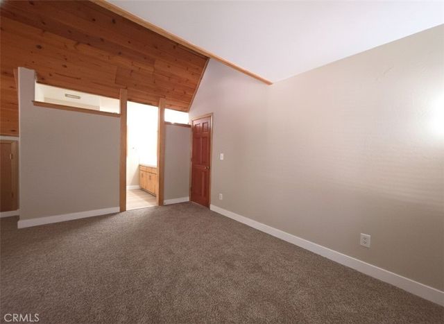 33207 Juniper Lane, Green Valley Lake, CA 92341