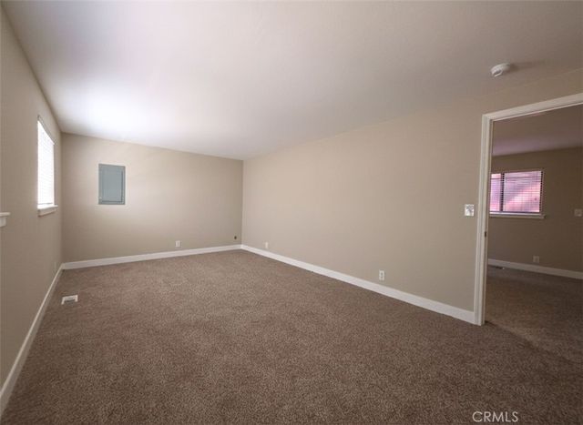 33207 Juniper Lane, Green Valley Lake, CA 92341