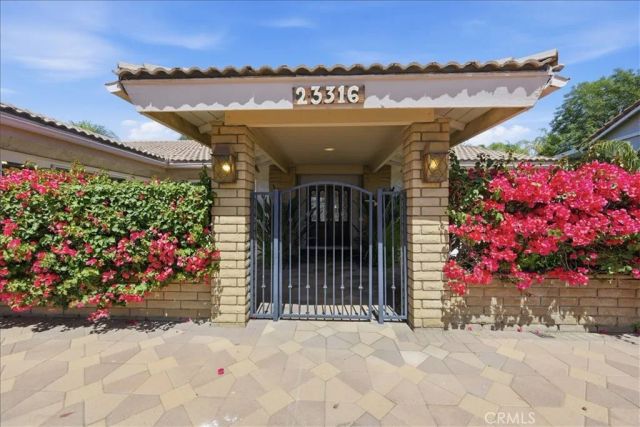 23316 Gray Fox Drive, Canyon Lake, CA 92587