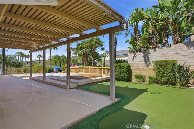 23316 Gray Fox Drive, Canyon Lake, CA 92587