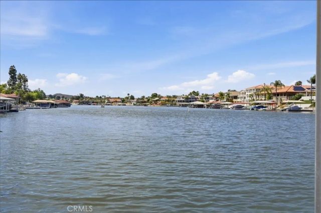 23316 Gray Fox Drive, Canyon Lake, CA 92587
