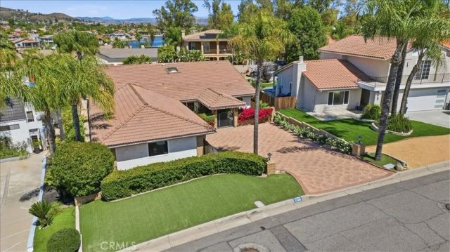 23316 Gray Fox Drive, Canyon Lake, CA 92587