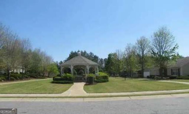 972 Windcroft Circle NW, Acworth, GA 30101