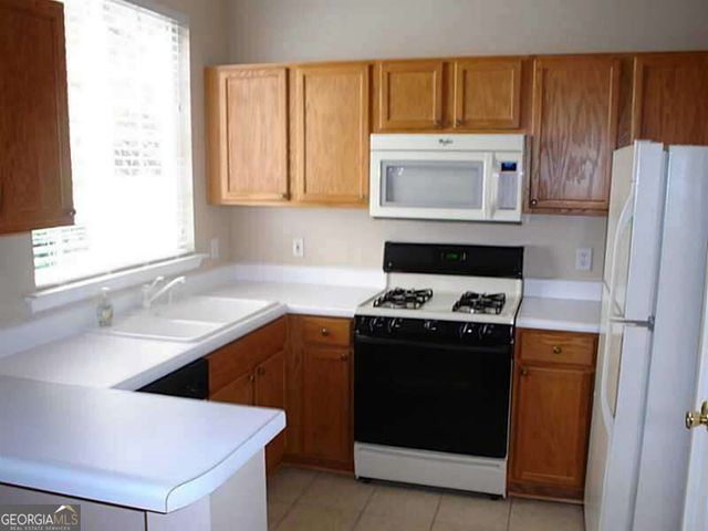 972 Windcroft Circle NW, Acworth, GA 30101