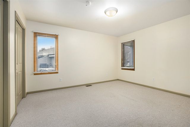 548 Park Place, Saline, MI 48176