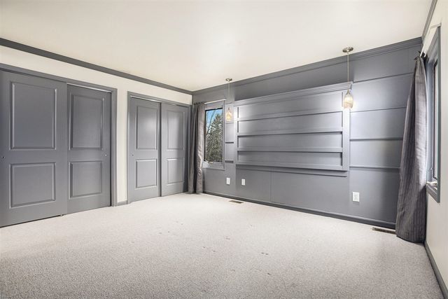 548 Park Place, Saline, MI 48176