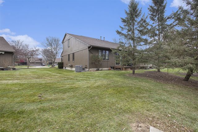 548 Park Place, Saline, MI 48176