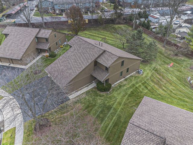 548 Park Place, Saline, MI 48176