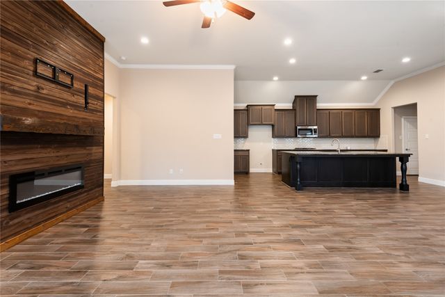 920 10th Street, Argyle, TX 76226